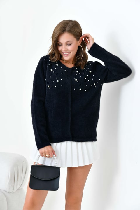 Pearl Detailed Cardigan